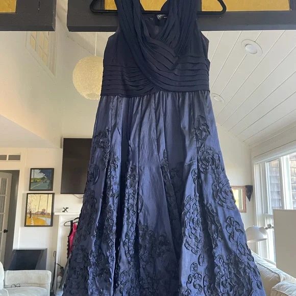 adrienna papel | Dresses | Holiday Dress Only Worn Once Adrianna Papell  Petite Promholiday Formal Dress | Poshmark